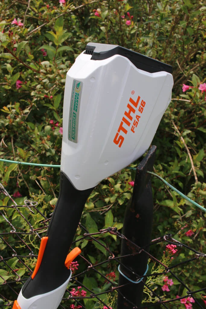 Stihl Motorsense FSA56 Testbericht Akkuaufnahme