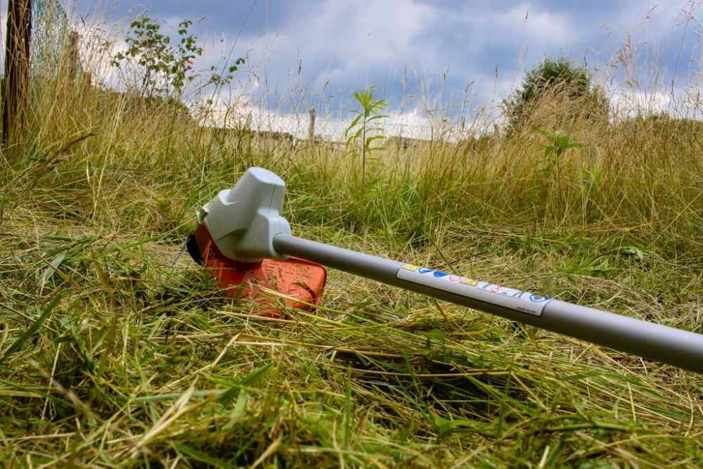 Stihl Motorsense FSA56 Testbericht im Einsatz